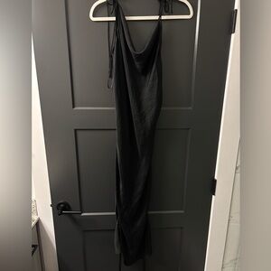 JLUXLABEL Black Midi Dress